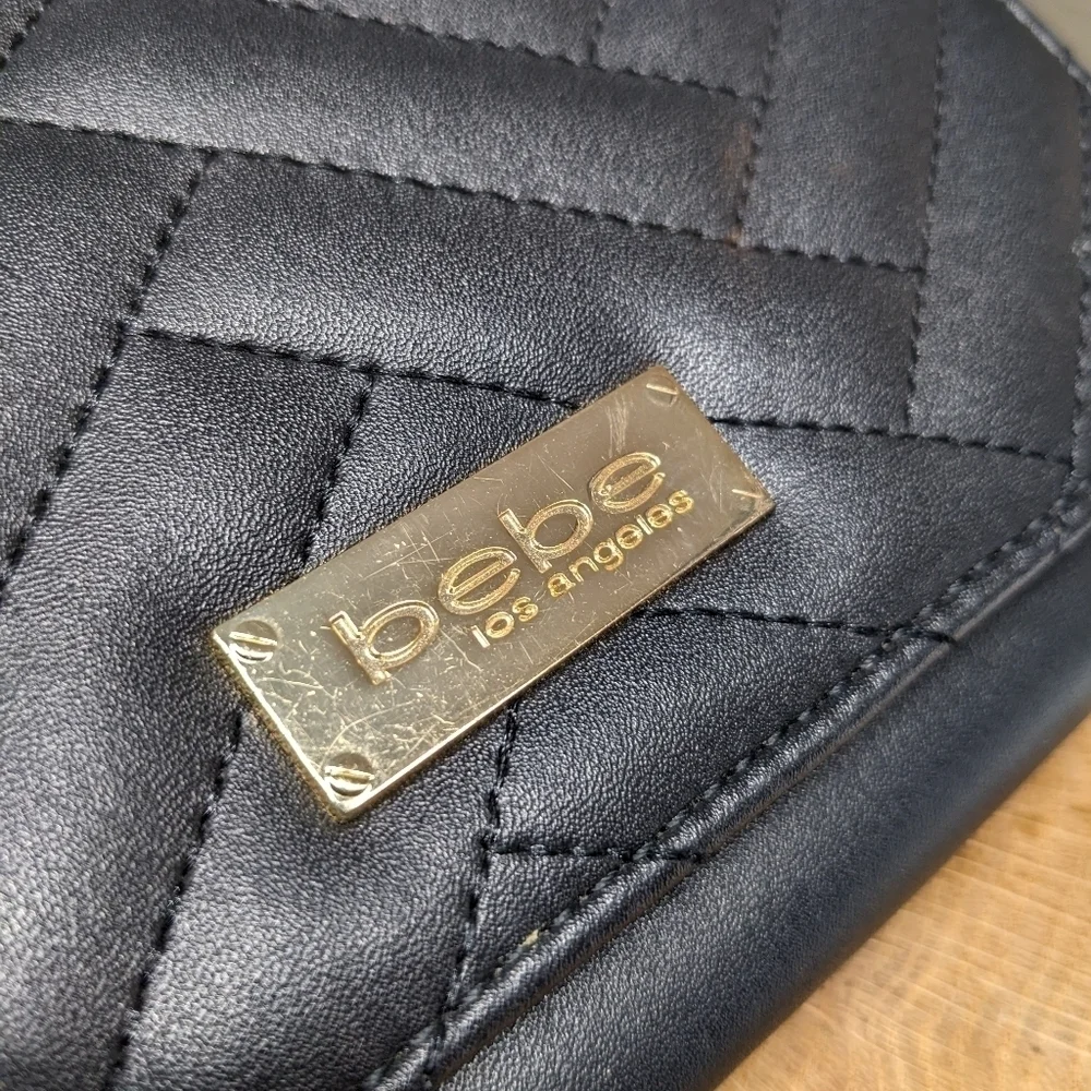 BEBE quilt embossed Saffiano Crossbody Black Purse - Picture 3 of 9